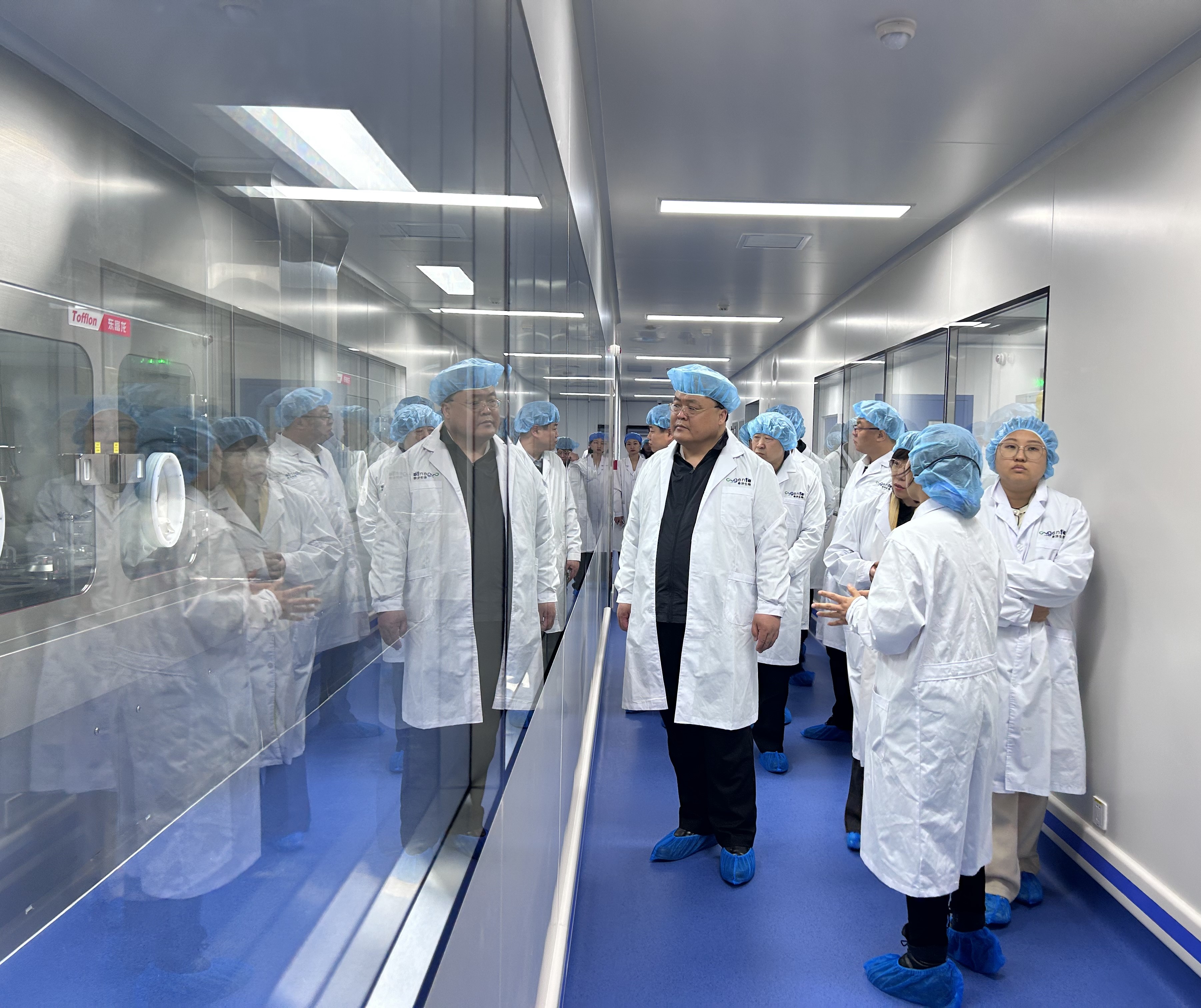 河北省贸促会、沧州市领导一行莅临希济生物考察调研